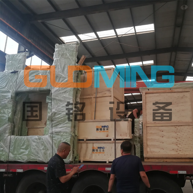 鋰電池三元材料專(zhuān)用電磁干粉除鐵器發(fā)貨